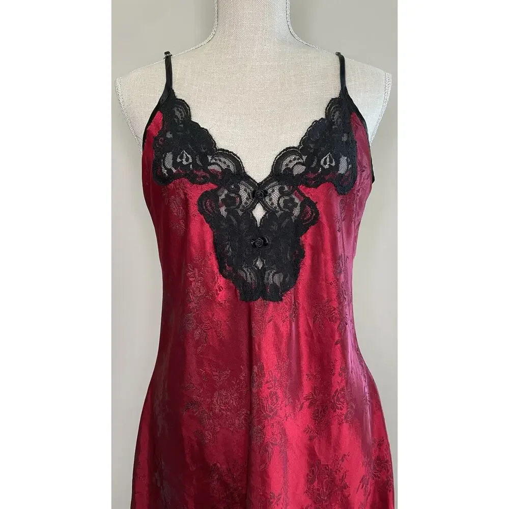 Vintage California Miss Lace Slip Dress Lingerie Nightgown Nightie Gothic Red M